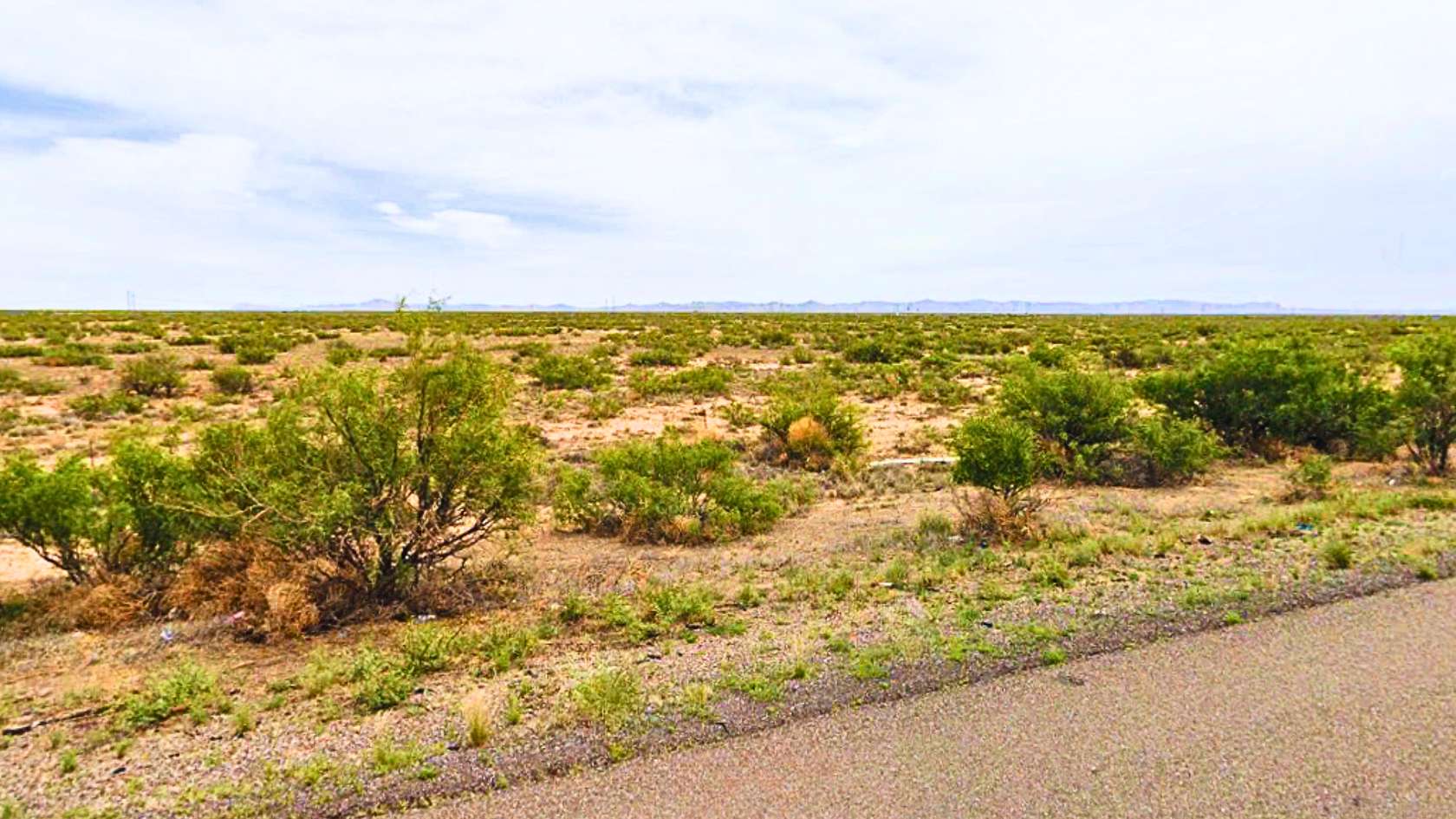 0.52 Acres of Residential Land for Sale in Deming, New Mexico