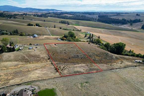5 Acres of Residential Land for Sale in Spokane, Washington