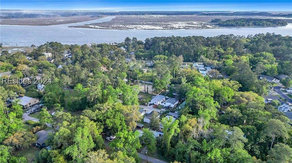 0.691 Acres of Residential Land for Sale in Bluffton, South Carolina