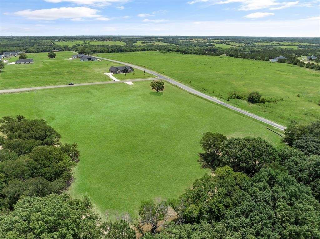5.907 Acres of Residential Land for Sale in Van Alstyne, Texas