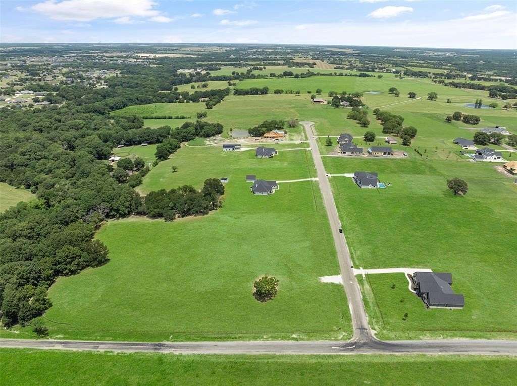 5.907 Acres of Residential Land for Sale in Van Alstyne, Texas