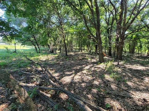 10 Acres of Land for Sale in Marlow, Oklahoma