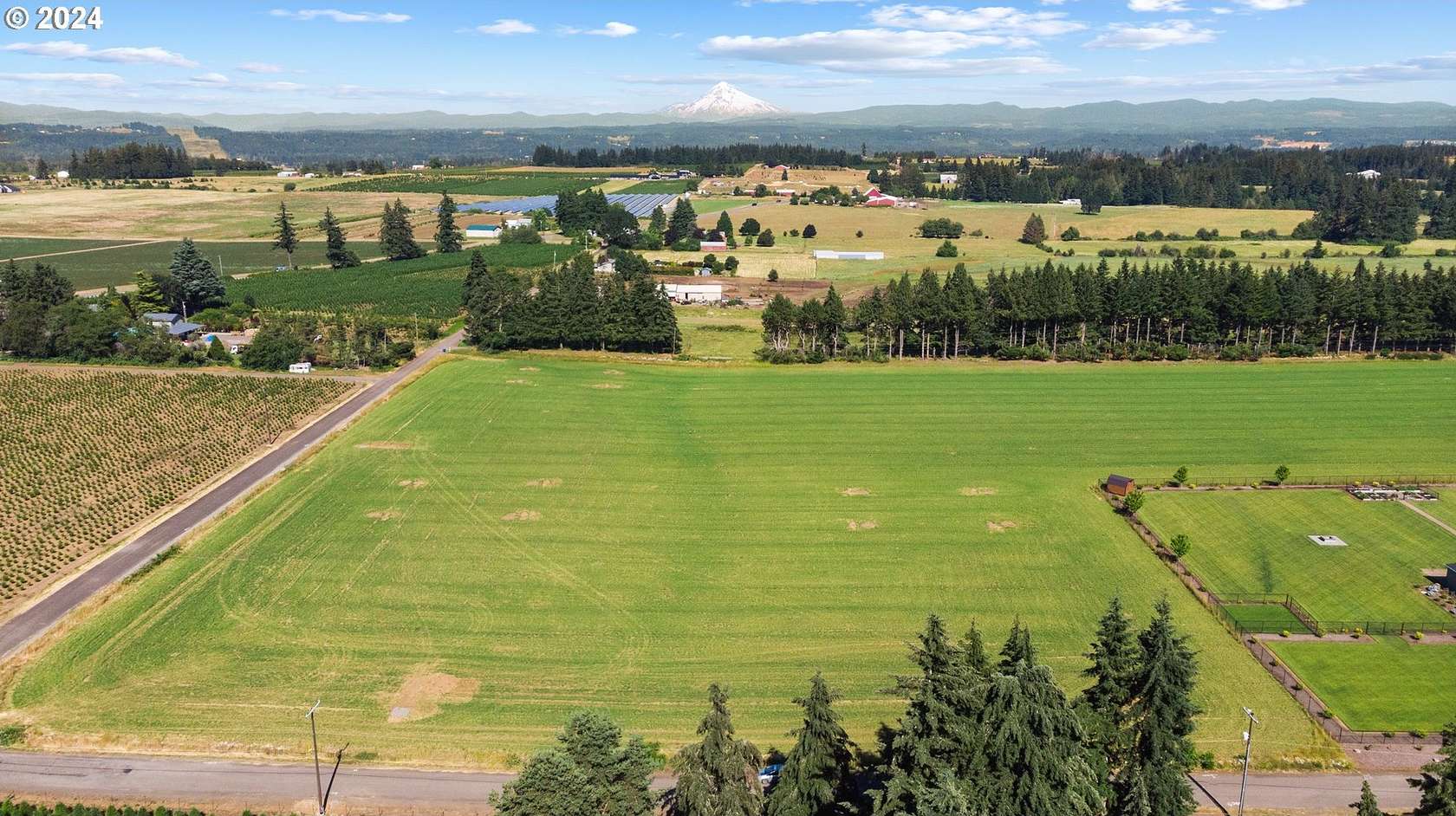 4 Acres of Residential Land for Sale in Oregon City, Oregon