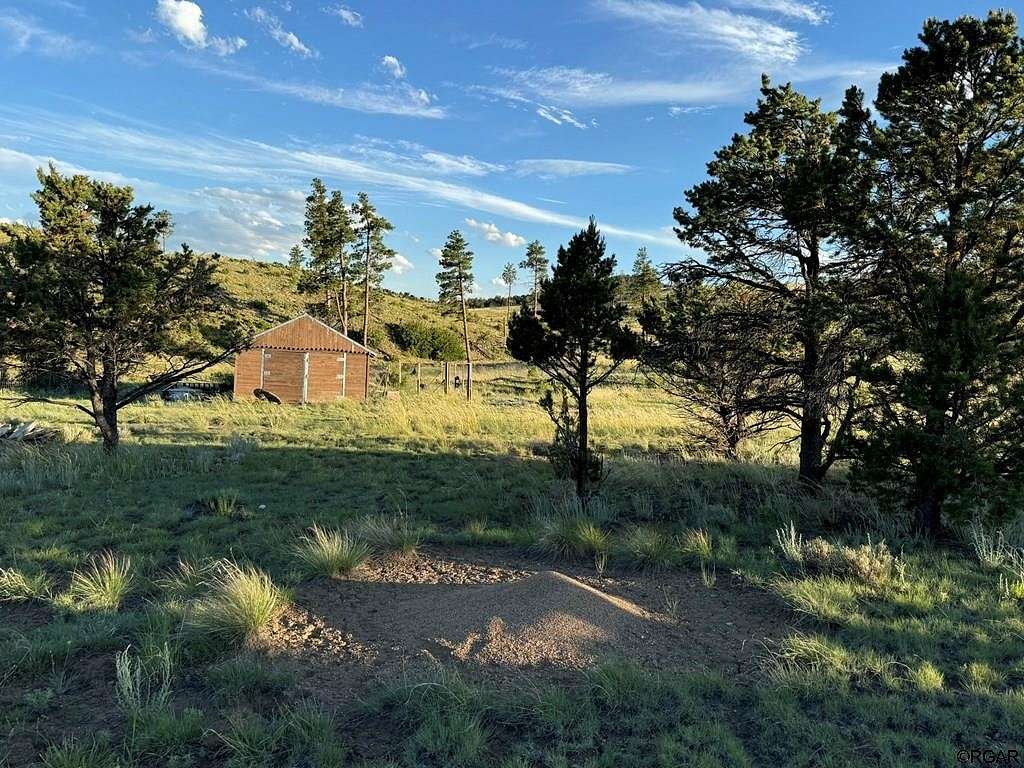 2.57 Acres of Land for Sale in Cotopaxi, Colorado
