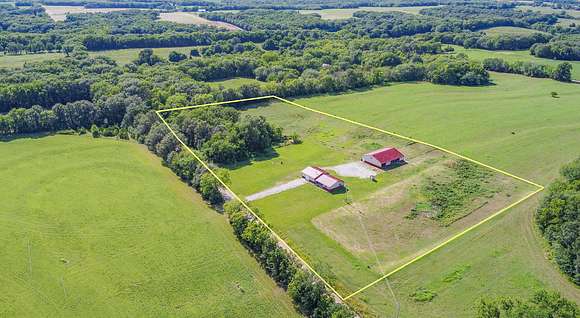 7 Acres of Land with Home for Auction in Pilot Grove, Missouri