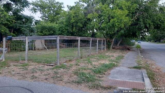 0.055 Acres of Residential Land for Sale in San Antonio, Texas
