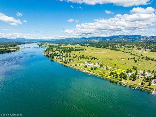 0.9 Acres of Residential Land for Sale in Newport, Washington
