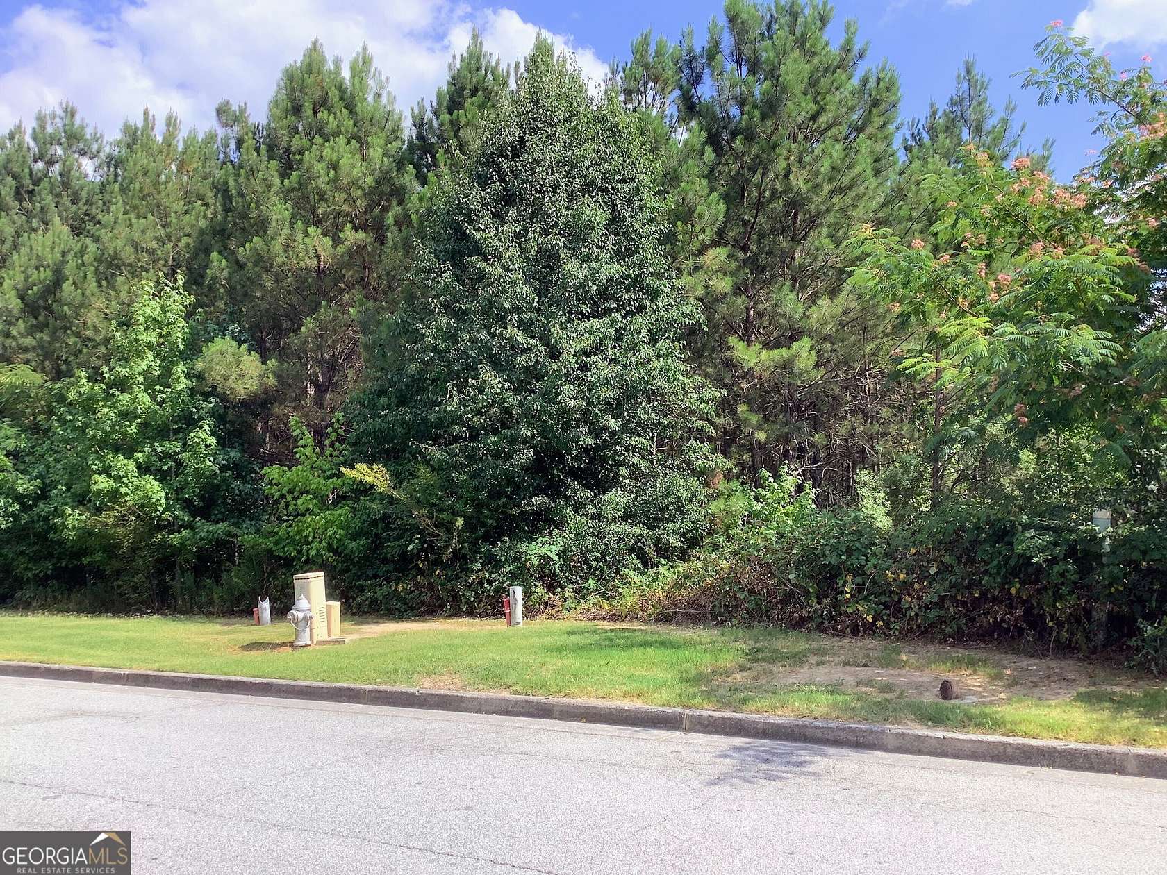 0.24 Acres of Residential Land for Sale in Austell, Georgia