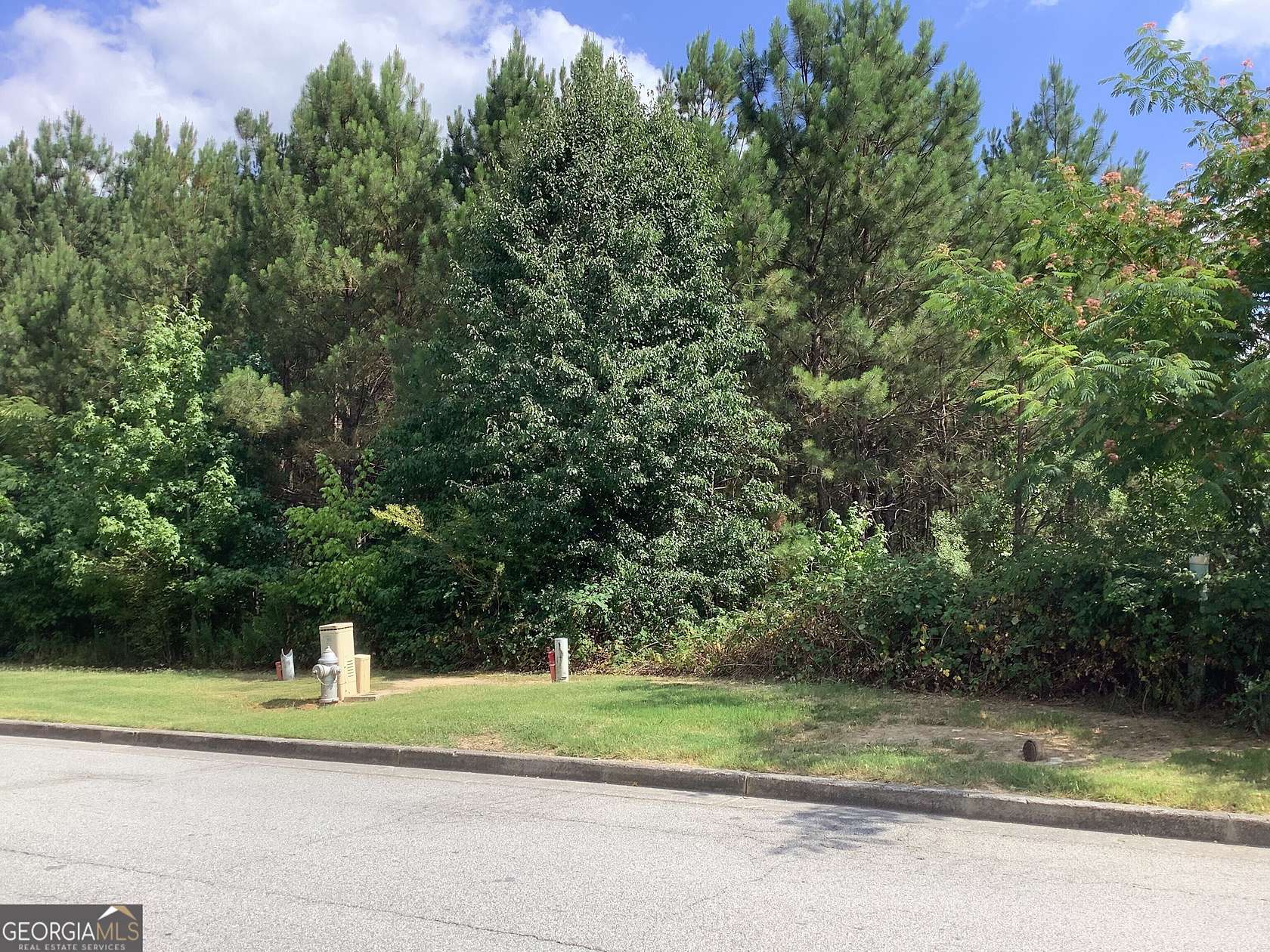 0.19 Acres of Residential Land for Sale in Austell, Georgia