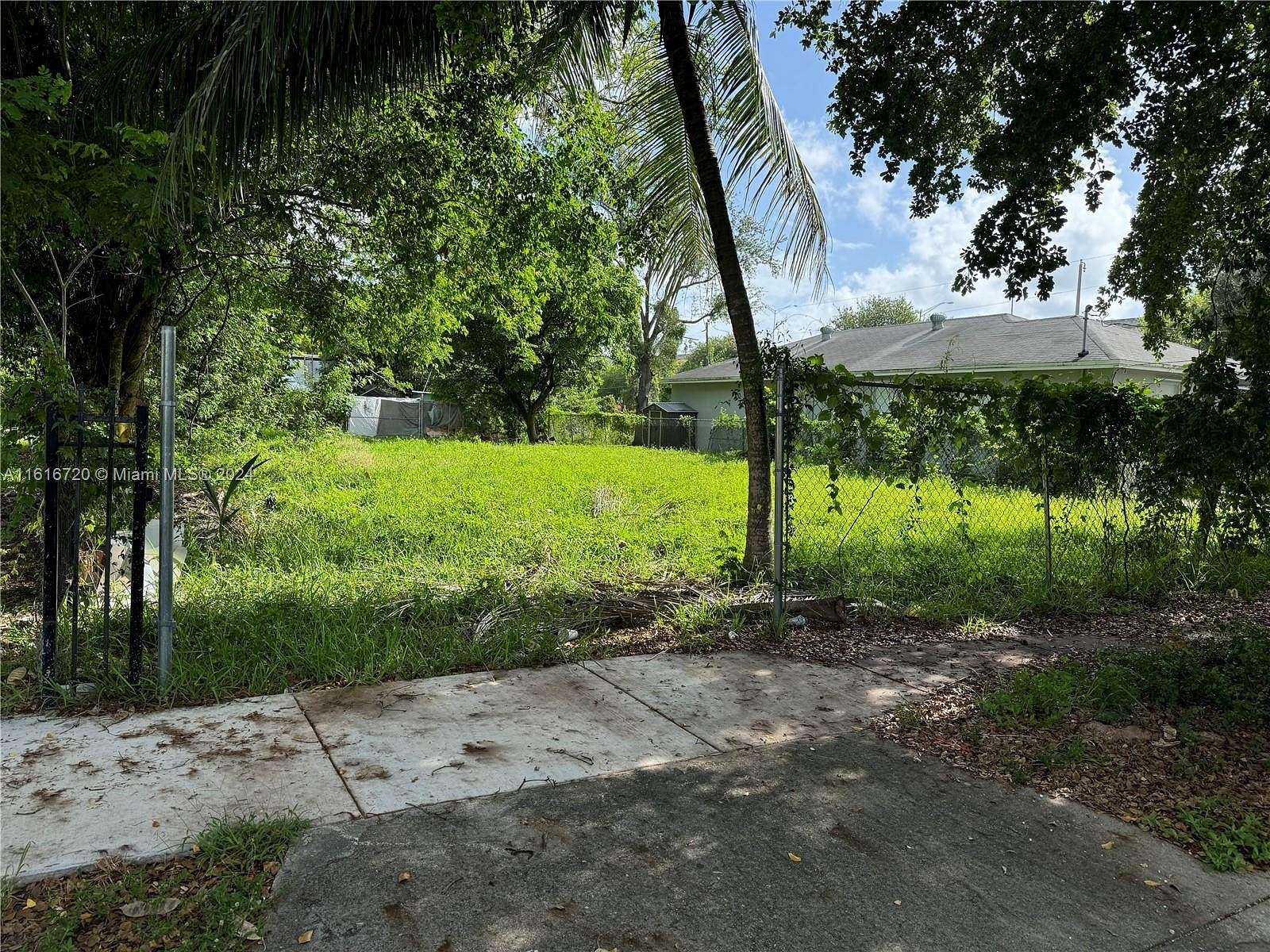 0.11 Acres of Residential Land for Sale in Miami, Florida