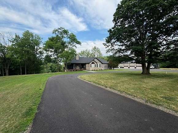 3.5 Acres of Residential Land with Home for Sale in Washington Court House, Ohio