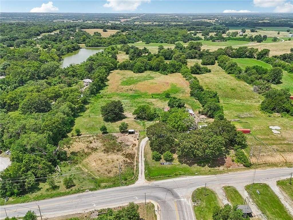 11 Acres of Land for Sale in Warrensburg, Missouri