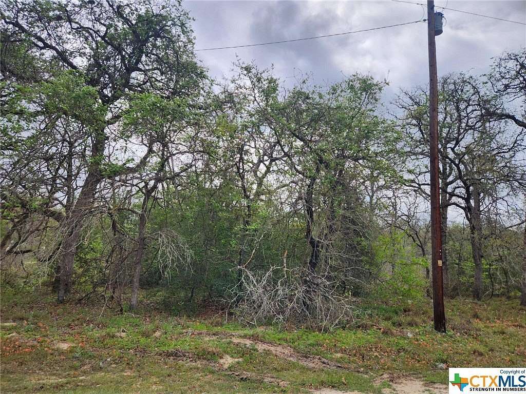 8 Acres of Residential Land for Sale in Seguin, Texas