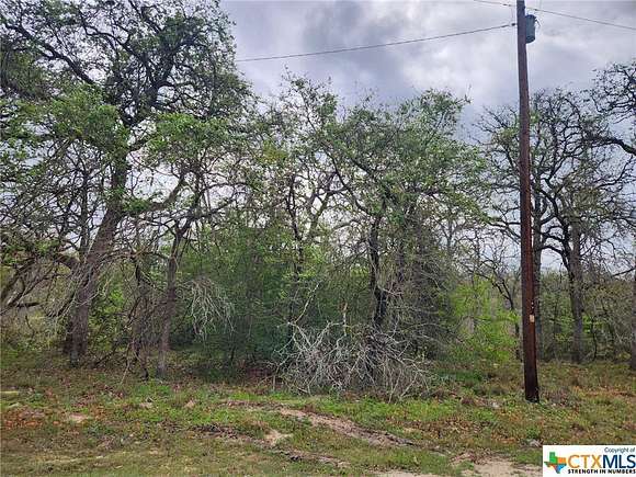 8 Acres of Residential Land for Sale in Seguin, Texas