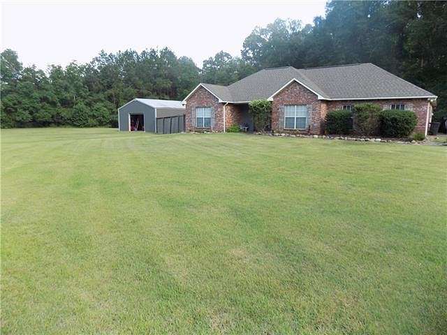 2.06 Acres of Residential Land with Home for Sale in Pineville, Louisiana