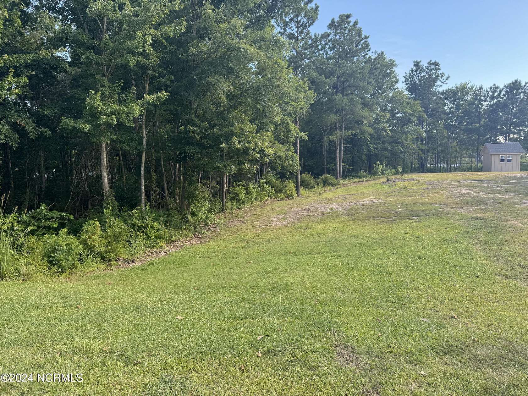 0.85 Acres of Residential Land for Sale in Hertford, North Carolina