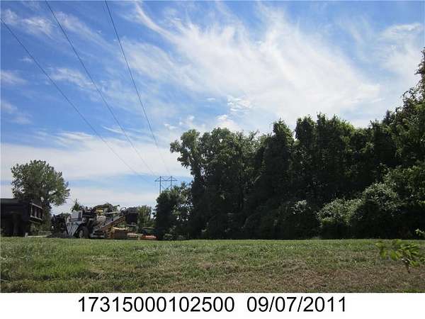 7.43 Acres of Residential Land for Sale in Kansas City, Missouri