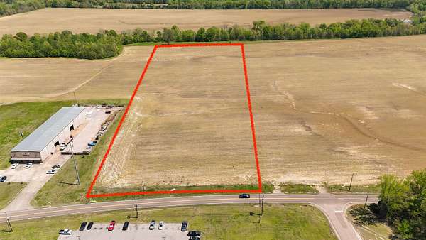 10 Acres of Commercial Land for Sale in Gallaway, Tennessee