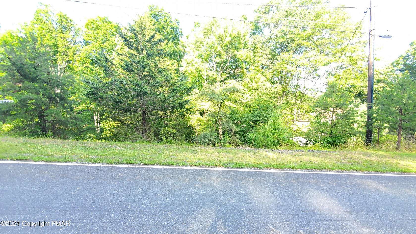 0.58 Acres of Residential Land for Sale in Bushkill, Pennsylvania
