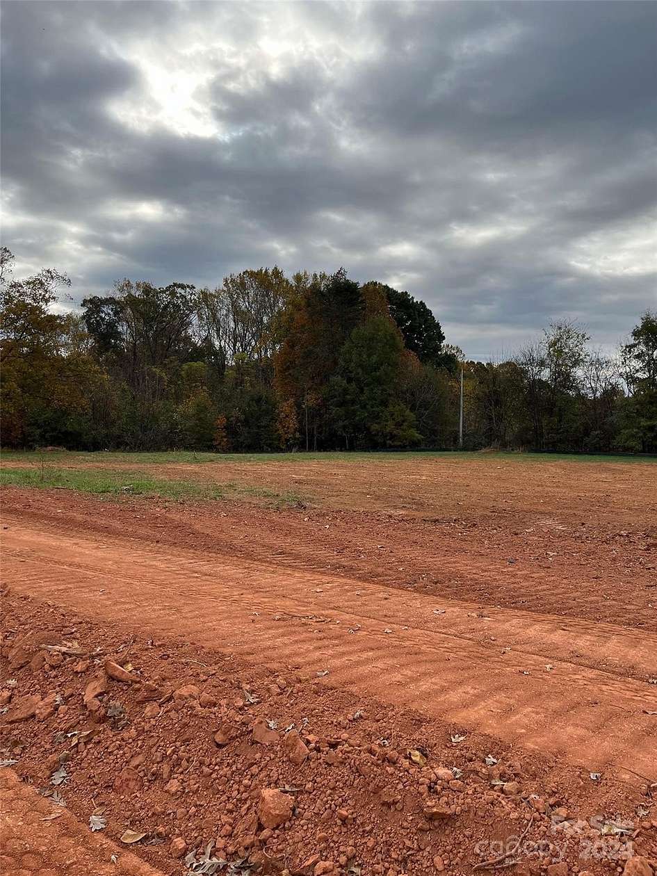 1.42 Acres of Residential Land for Sale in Huntersville, North Carolina