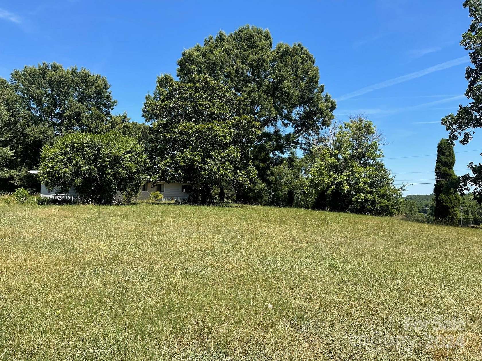 5 Acres of Residential Land with Home for Sale in Statesville, North Carolina