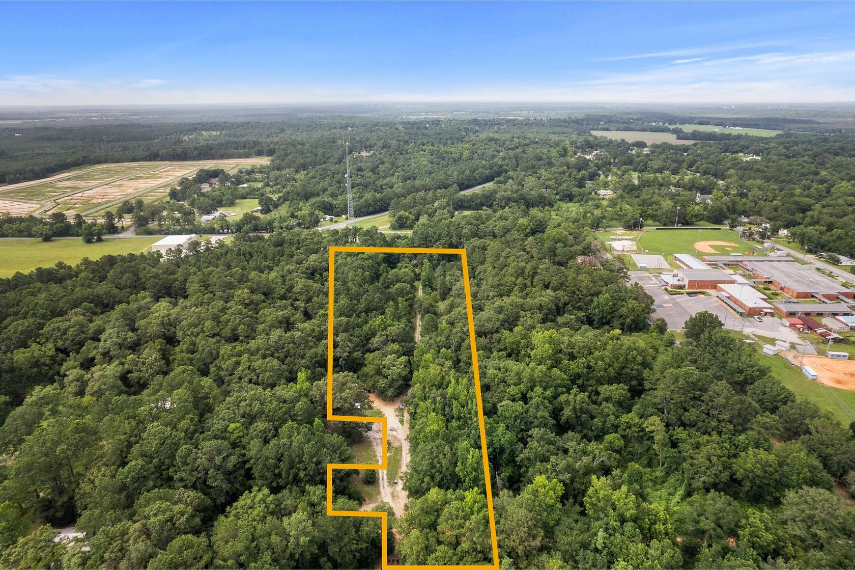 4.86 Acres of Mixed-Use Land for Sale in Laurel Hill, Florida