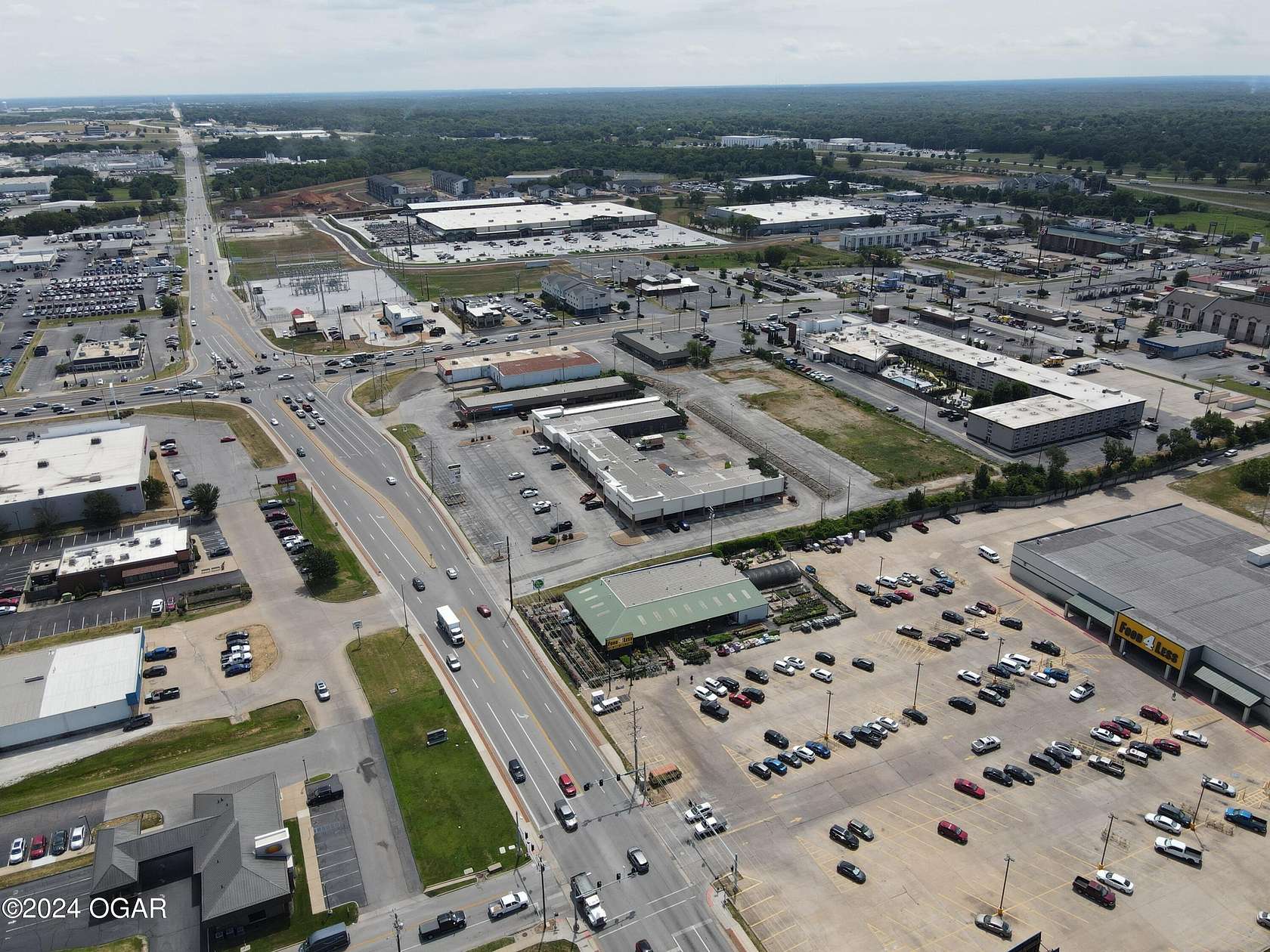 5 Acres of Improved Mixed-Use Land for Sale in Joplin, Missouri