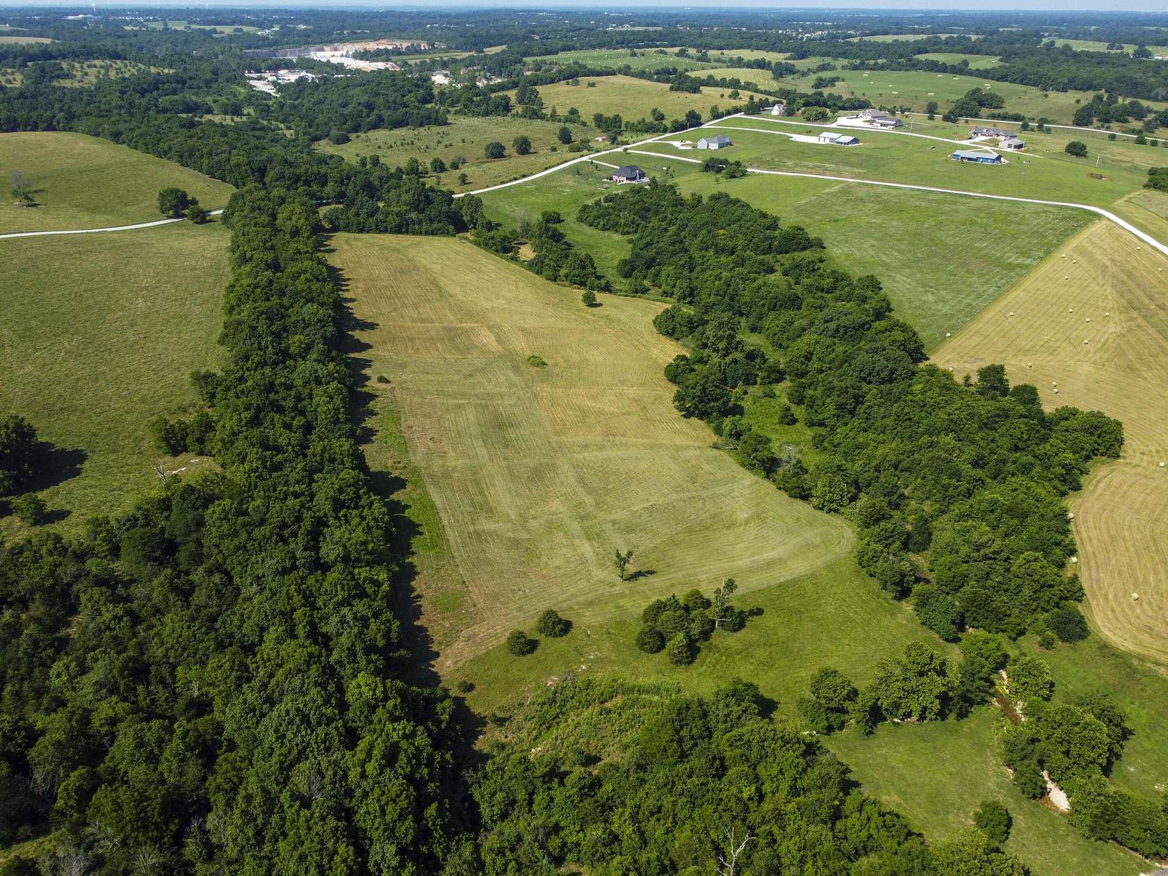 38 Acres of Land for Sale in Billings, Missouri