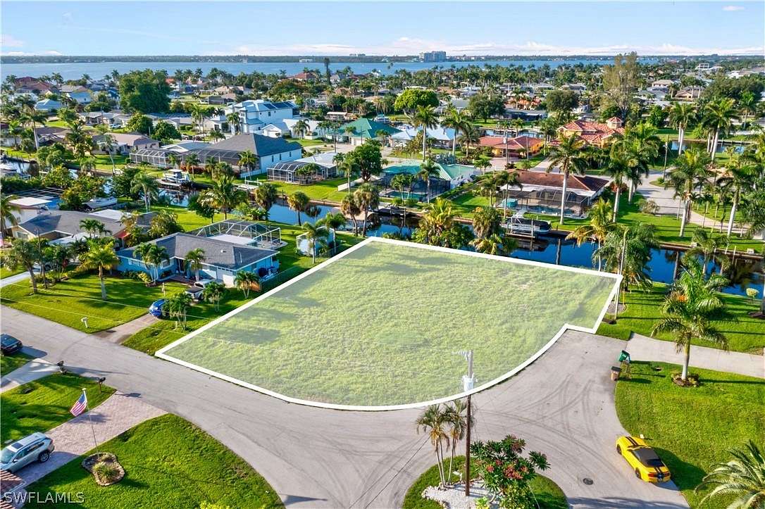 0.286 Acres of Residential Land for Sale in Cape Coral, Florida