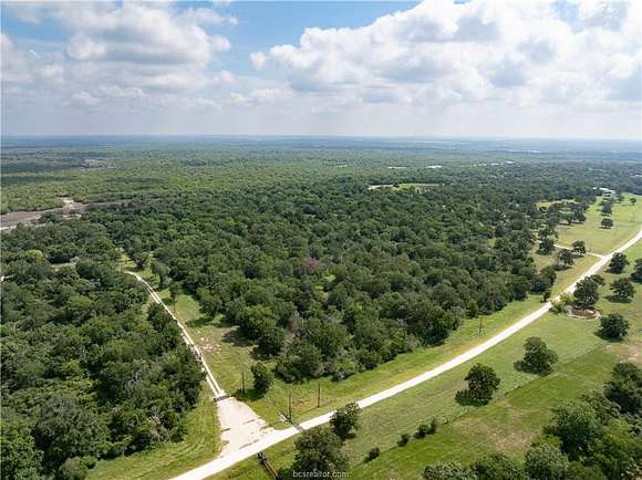 40 Acres of Recreational Land for Sale in Navasota, Texas