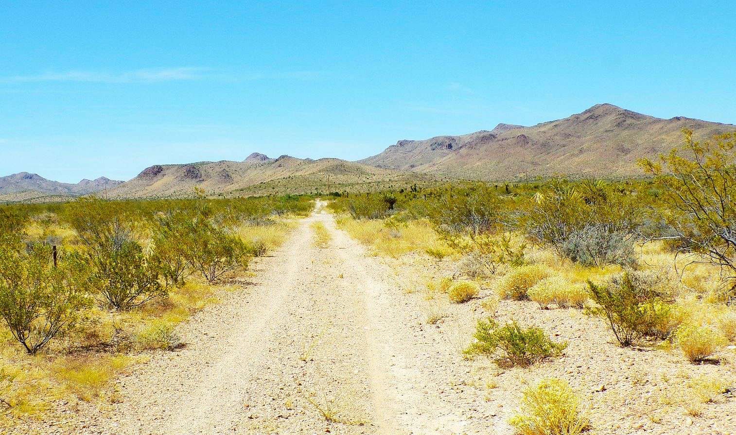 2.35 Acres of Residential Land for Sale in Golden Valley, Arizona