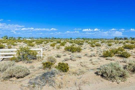 1.15 Acres of Residential Land for Sale in Ridgecrest, California