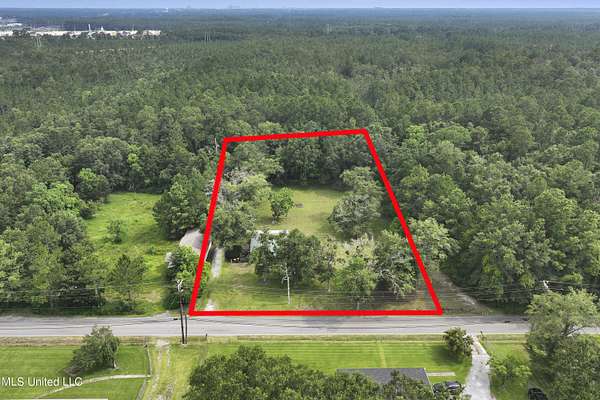 0.7 Acres of Mixed-Use Land for Sale in Gulfport, Mississippi
