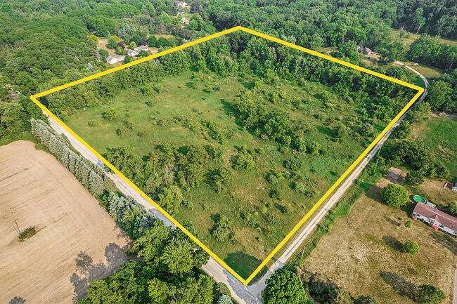 9.54 Acres of Residential Land for Sale in Tipton, Michigan