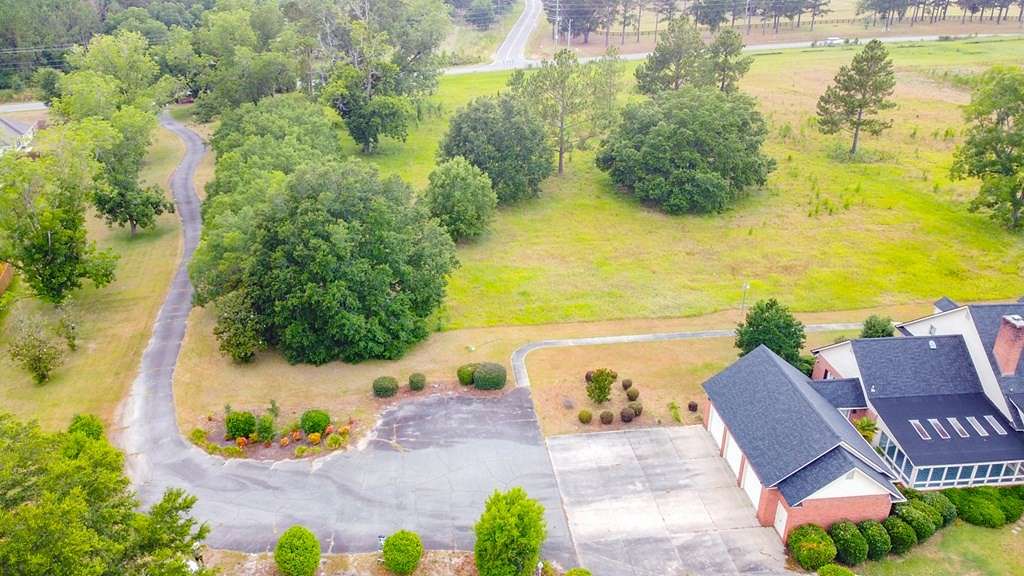 2.91 Acres of Residential Land with Home for Sale in Hahira, Georgia