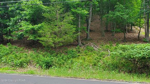 0.67 Acres of Residential Land for Sale in Bushkill, Pennsylvania