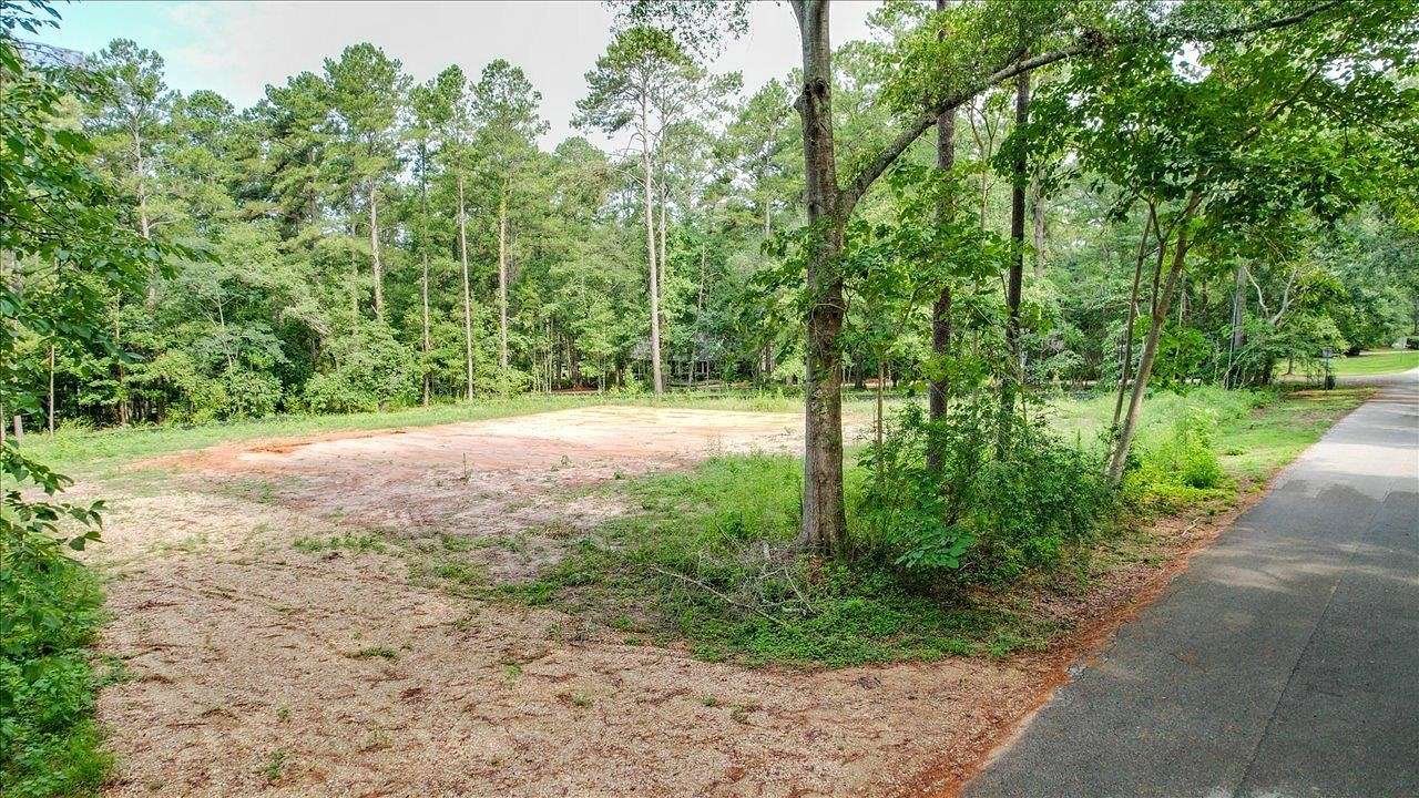 1.74 Acres of Land for Sale in Tallahassee, Florida