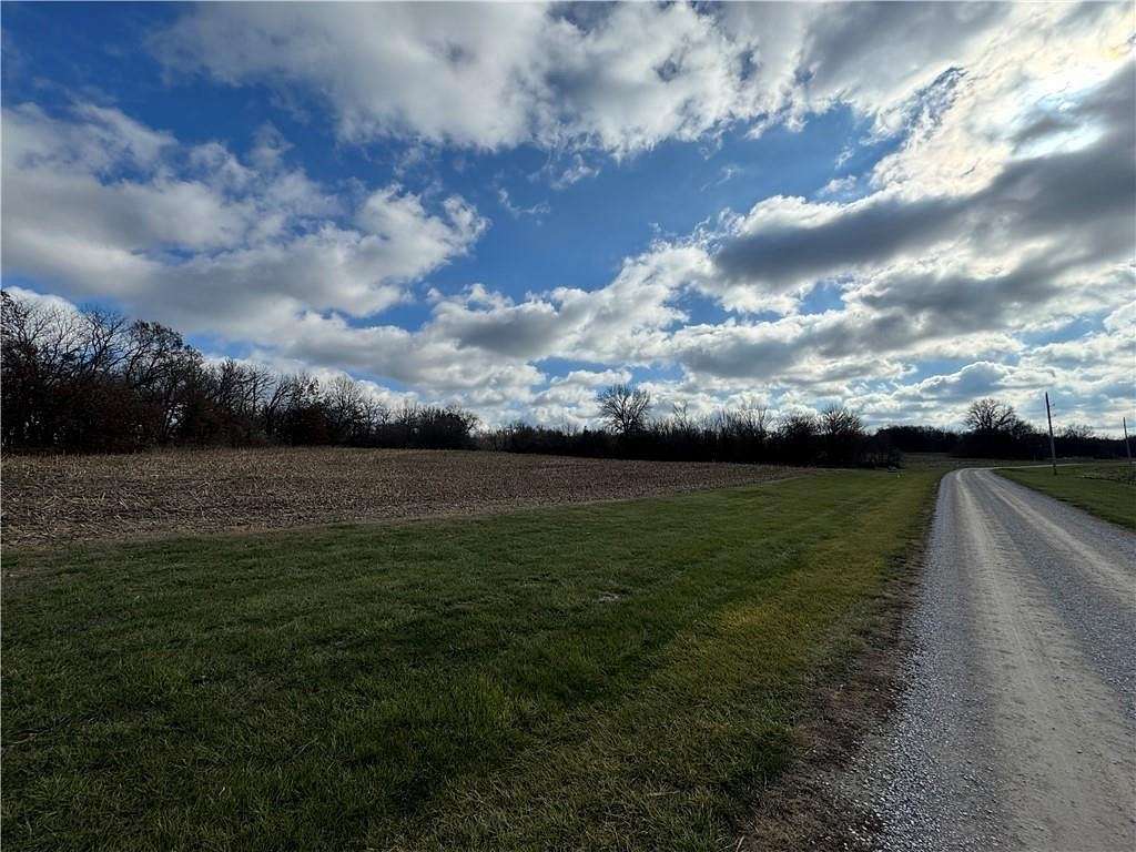 24.25 Acres of Recreational Land for Sale in Warrensburg, Missouri