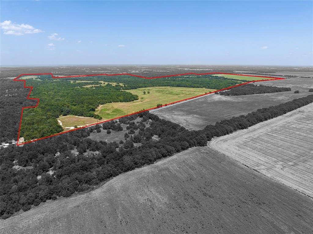 650 Acres of Recreational Land for Sale in Honey Grove, Texas