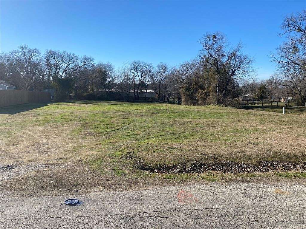 0.482 Acres of Residential Land for Sale in Pilot Point, Texas