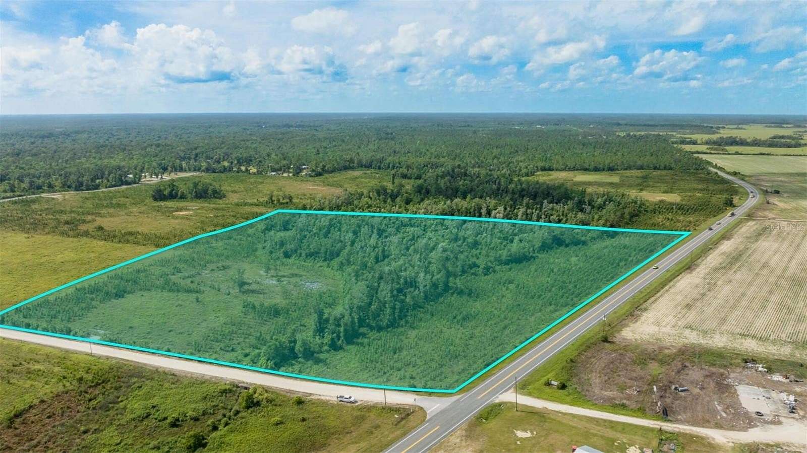 20.3 Acres of Recreational & Residential Land for Sale in Wewahitchka, Florida