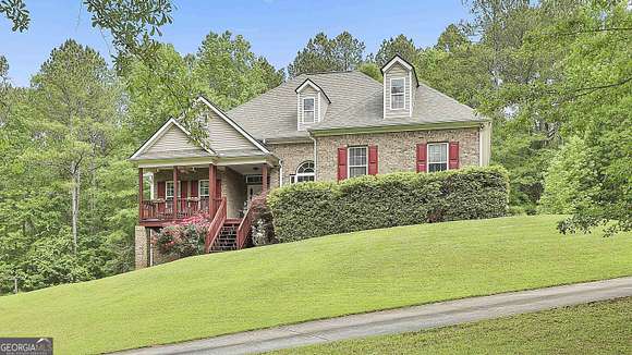 3 Acres of Residential Land with Home for Sale in Moreland, Georgia