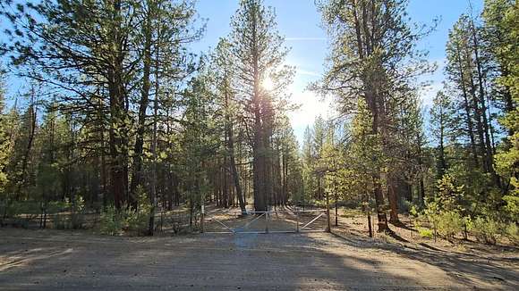 1.01 Acres of Residential Land for Sale in Chiloquin, Oregon