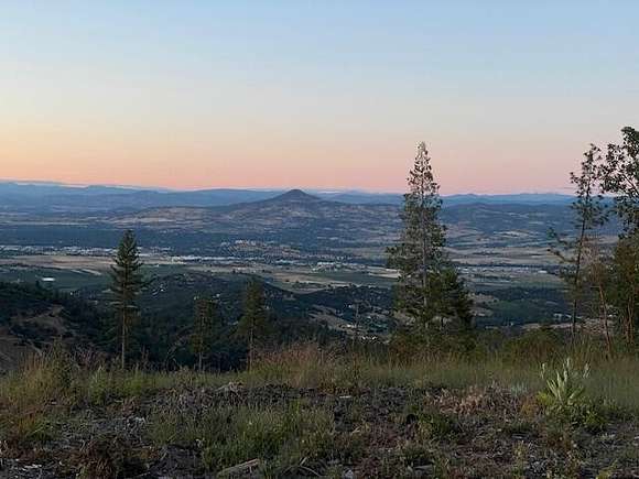 159.94 Acres of Recreational Land for Sale in Medford, Oregon