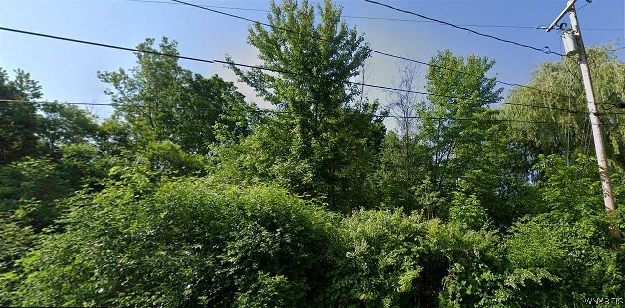 1.17 Acres of Residential Land with Home for Sale in Elba, New York
