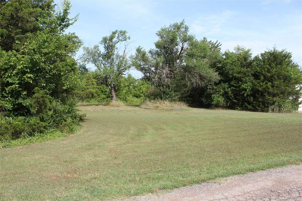 0.075 Acres of Land for Sale in Davenport, Oklahoma