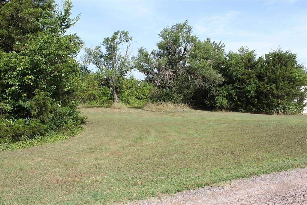 0.075 Acres of Residential Land for Sale in Davenport, Oklahoma