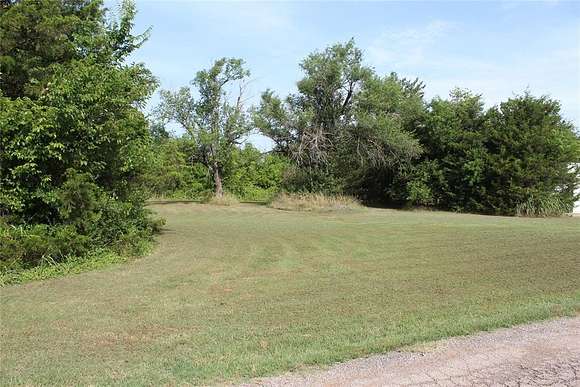 0.075 Acres of Residential Land for Sale in Davenport, Oklahoma