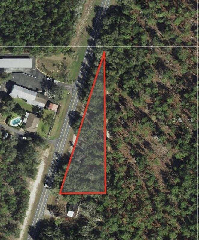 0.93 Acres of Mixed-Use Land for Sale in Floral City, Florida