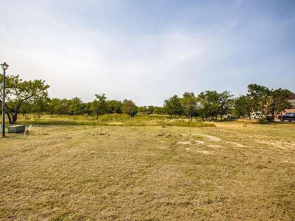 1.03 Acres of Residential Land for Sale in Cedar Hill, Texas